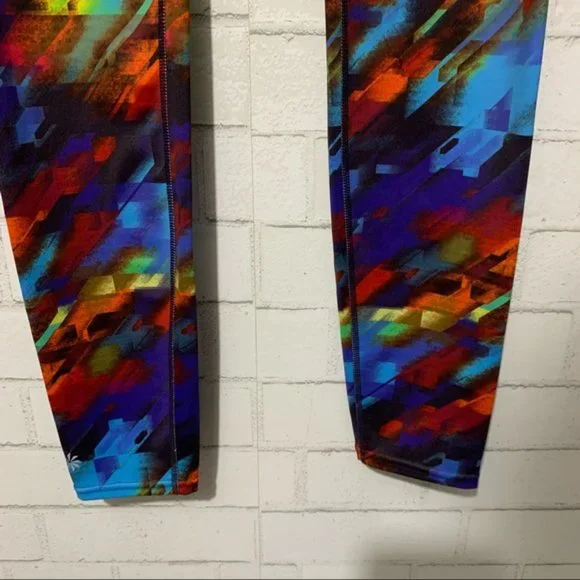 ATHLETA colorburst sonar leggings size Small - Picture 6 of 10